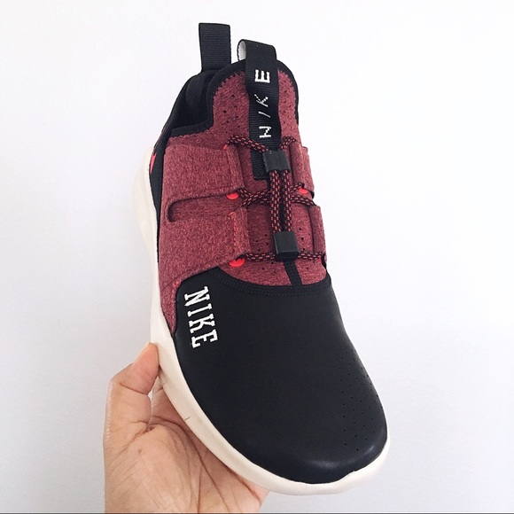 nike free rn cmtr 2018 varsity